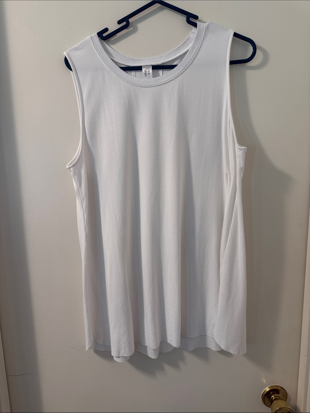 SPANX Women's White Sleeveless Jersey raw hem Tank Top